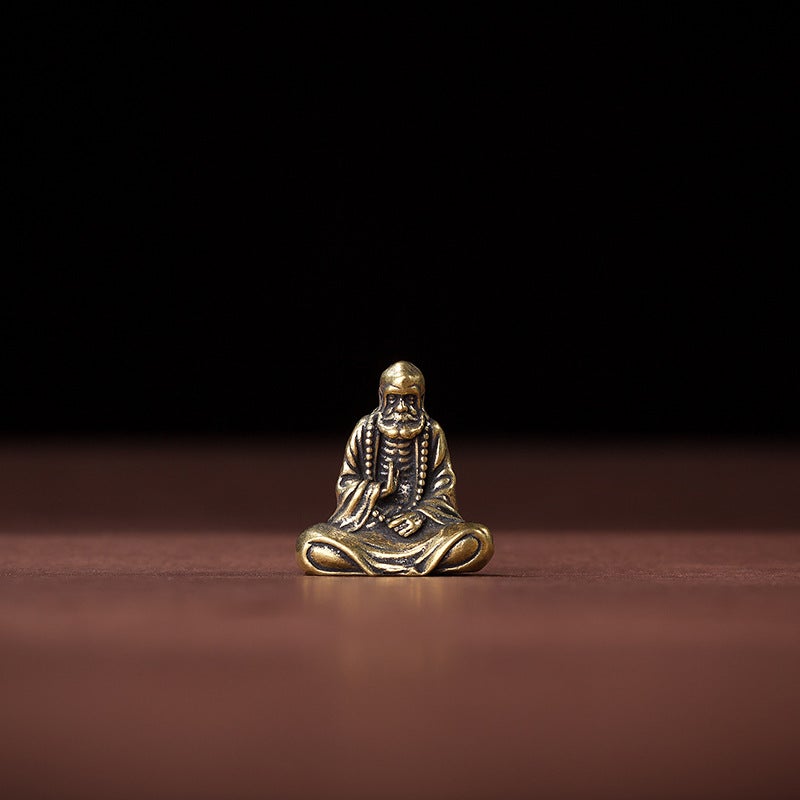 Solid Pure Yellow Copper Office Desk Ornament Lotus Flower Buddha Ancient Copper Tea Pet Craft Small Gift Handheld Bottle Brass-small bodhidharma patriarch ornament 