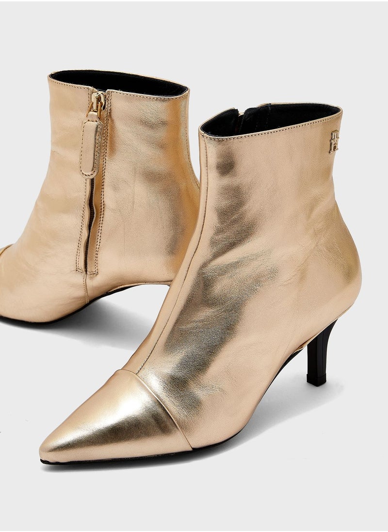 TOMMY HILFIGER - Pointy Heel Ankle Boots - Image 1