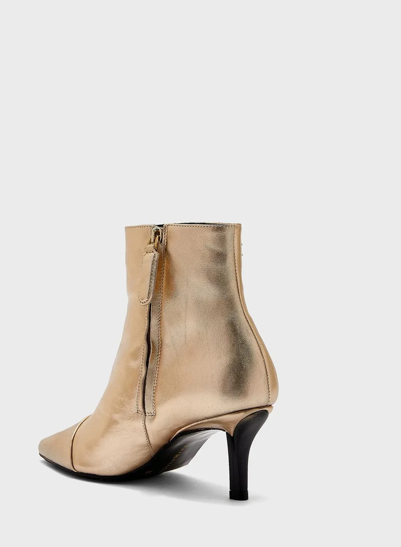 TOMMY HILFIGER Pointy Heel Ankle Boots