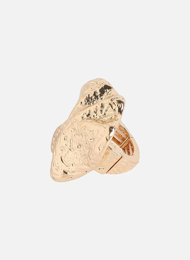 SOHI Dented Star Wave Statement Artificial Ring Jewellery