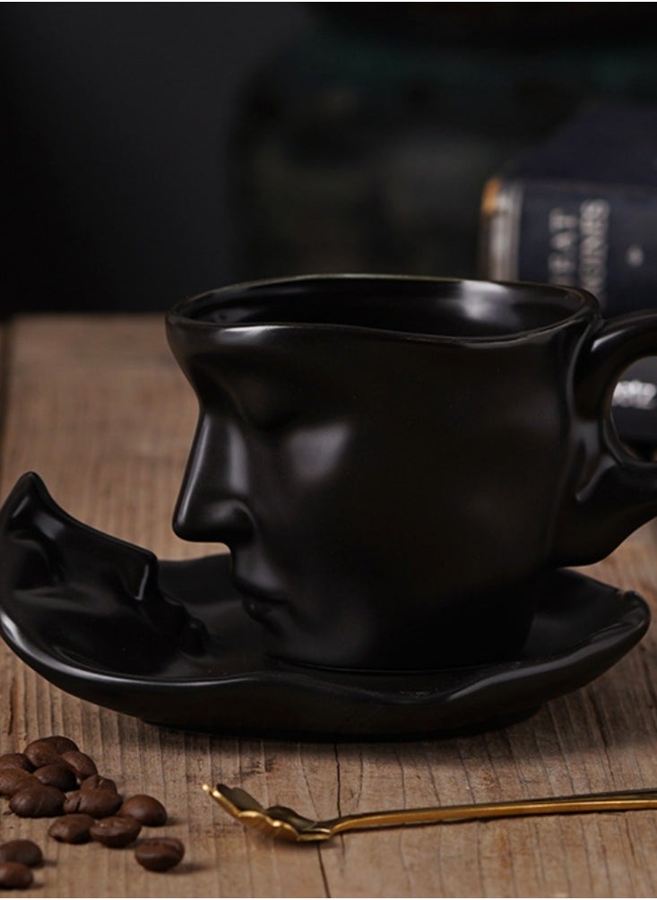 Generic European Retro Creative Coffee Cup Design with High Aesthetic Value Ceramic Cup and Plate Set  - Image 2