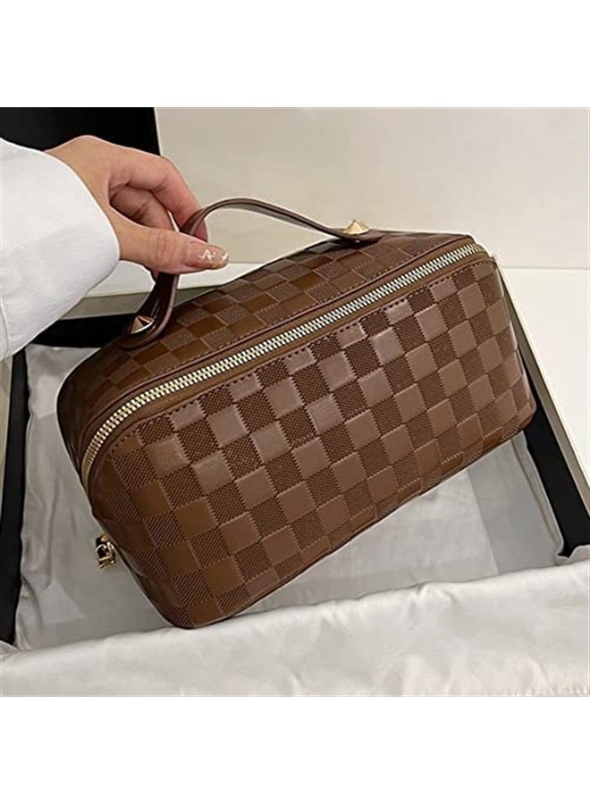 Cessfle Large Capacity Travel Cosmetic Bag Plaid Checkered Makeup Bag Portable Leather Waterproof Skincare Bag with Handle and Divider for Women - Image 3