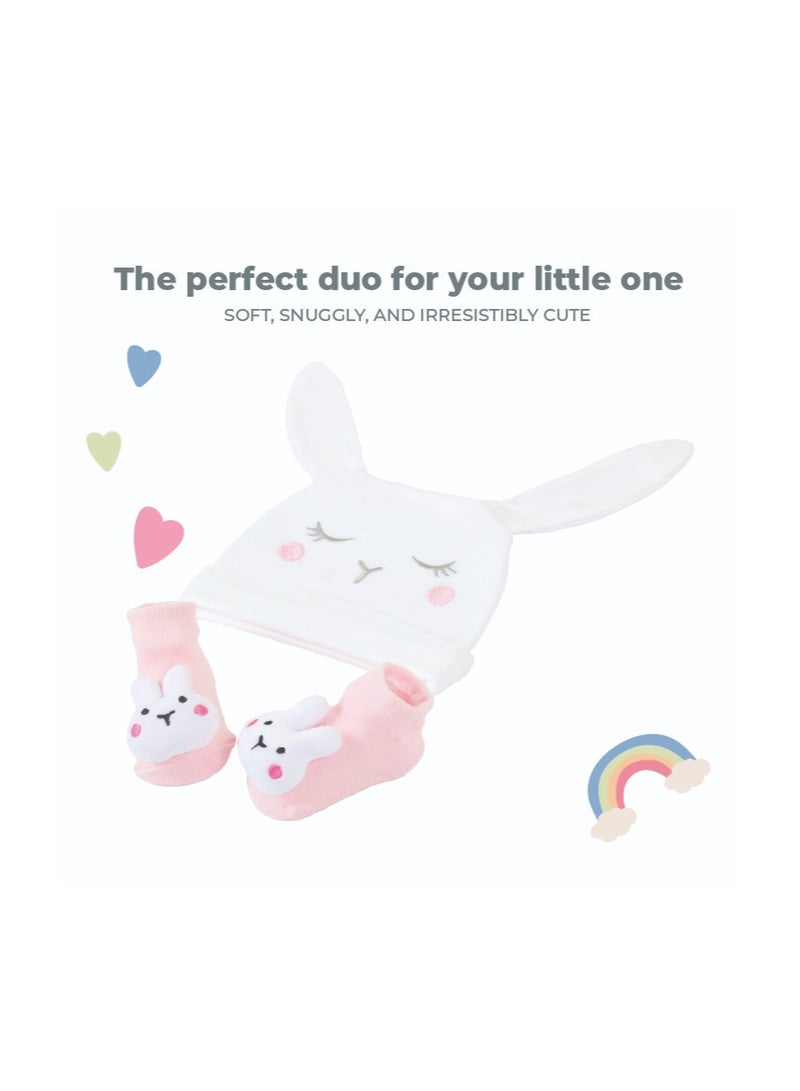 Nurtur Gift Pack Hat + Socks (Mesh Gift bag) - Pink/Girl - Image 2