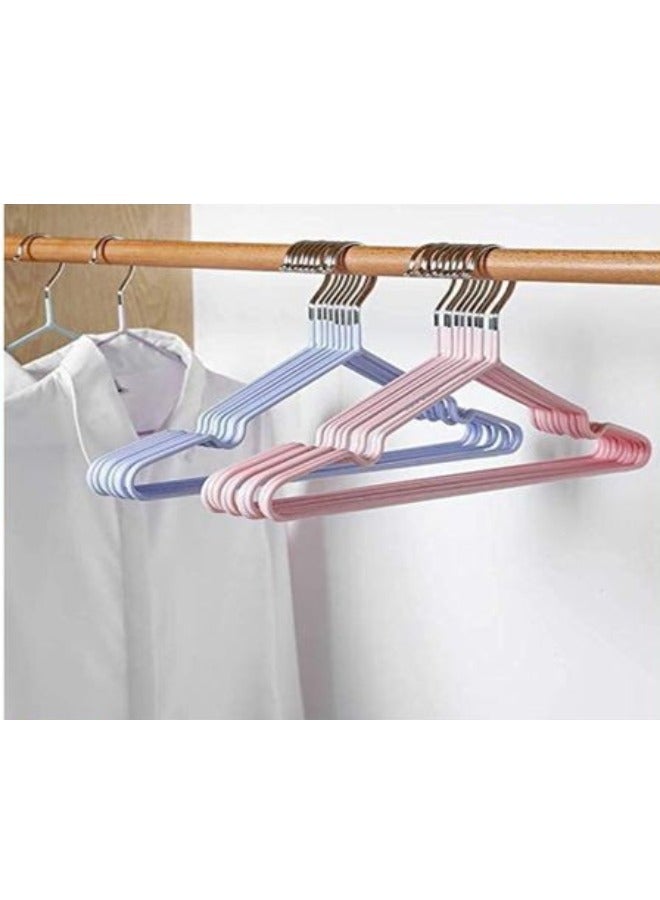 5-piece metal clothes hanger with silicone coating - Image 1