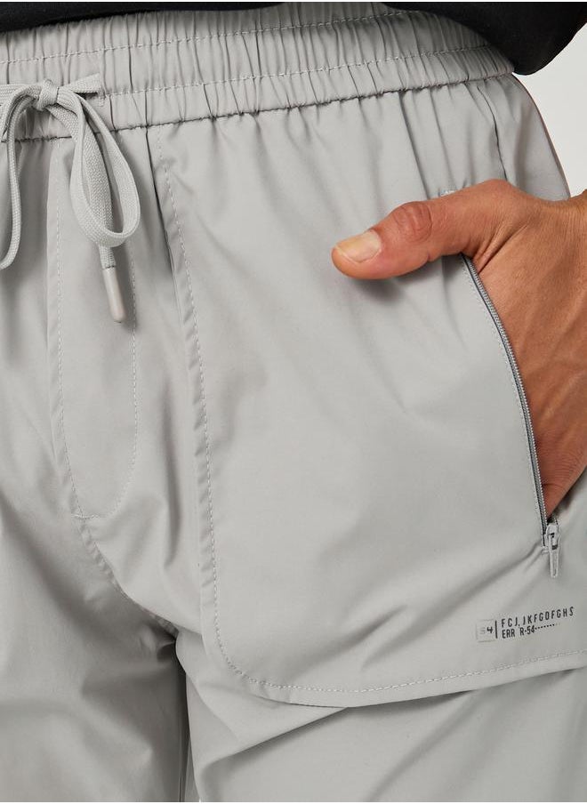 Fort Collins Solid Drawstring Waist Regular Fit Pants  - Image 3