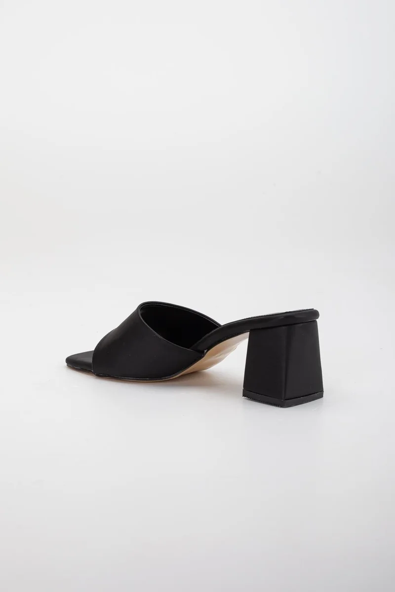 Dilimler Ayakkabı Slices Shoes Straw and Flat Tekbant Black Women's Heeled Slippers