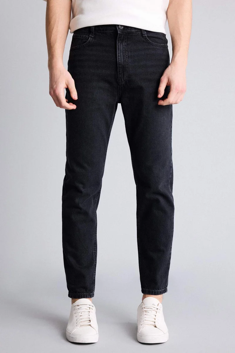 Defacto  90's Slim Fit Washed Jeans for Men | Best Price UAE