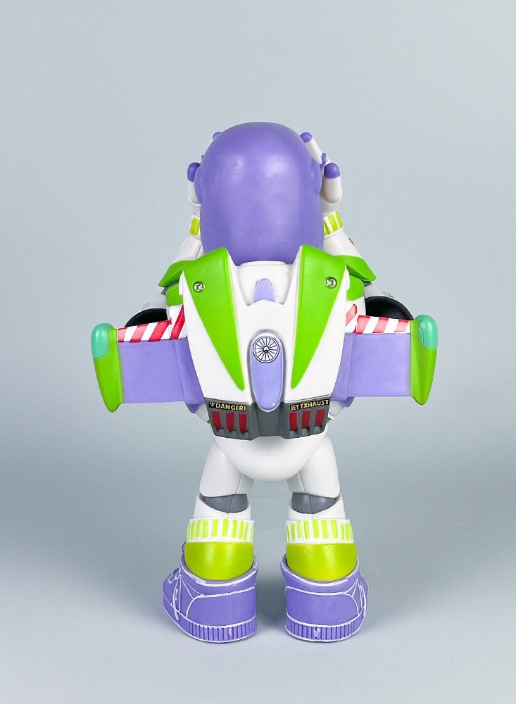 عام مجسمات الأنمي من قصة الالعاب (Toy Story) مثل بز لايتيير الشائك، مجسمات فضائيّة ودمى نموذجية. يمكن استخدامها كزخارف على مكتب أو كزخارف للسيارة. - Image 3