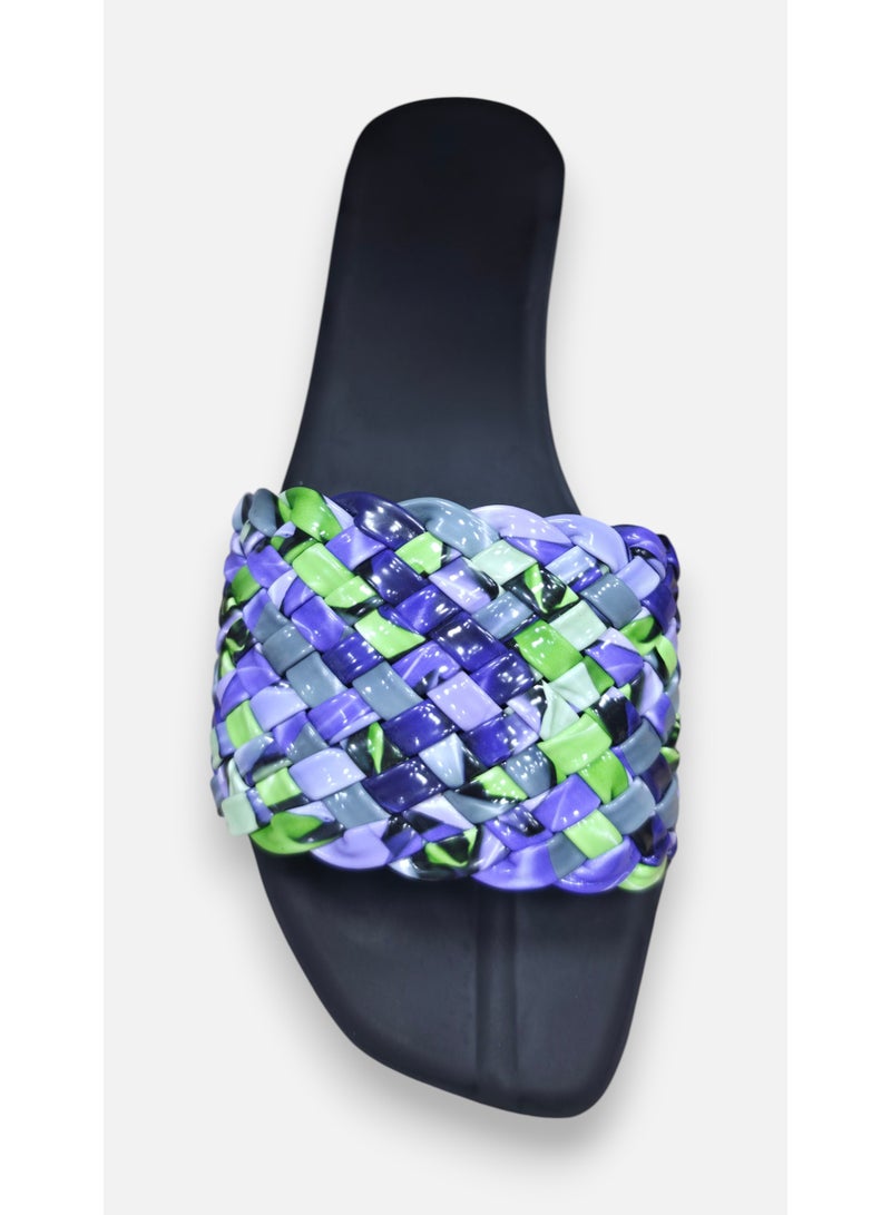 Stylish women's slippers with a braided and colorful design - Image 3