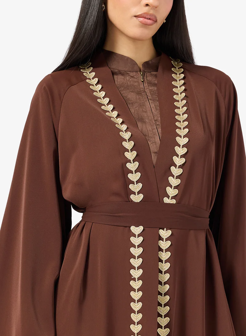 Khizana  Abaya With Contrast Piping for Women | Best Price UAE