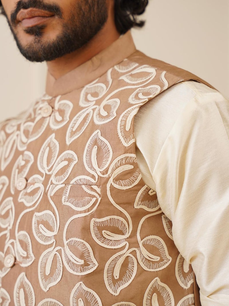 Jompers Men's Embroidered Silk Blend Nehru Jacket with Mandarin Neck - Image 5