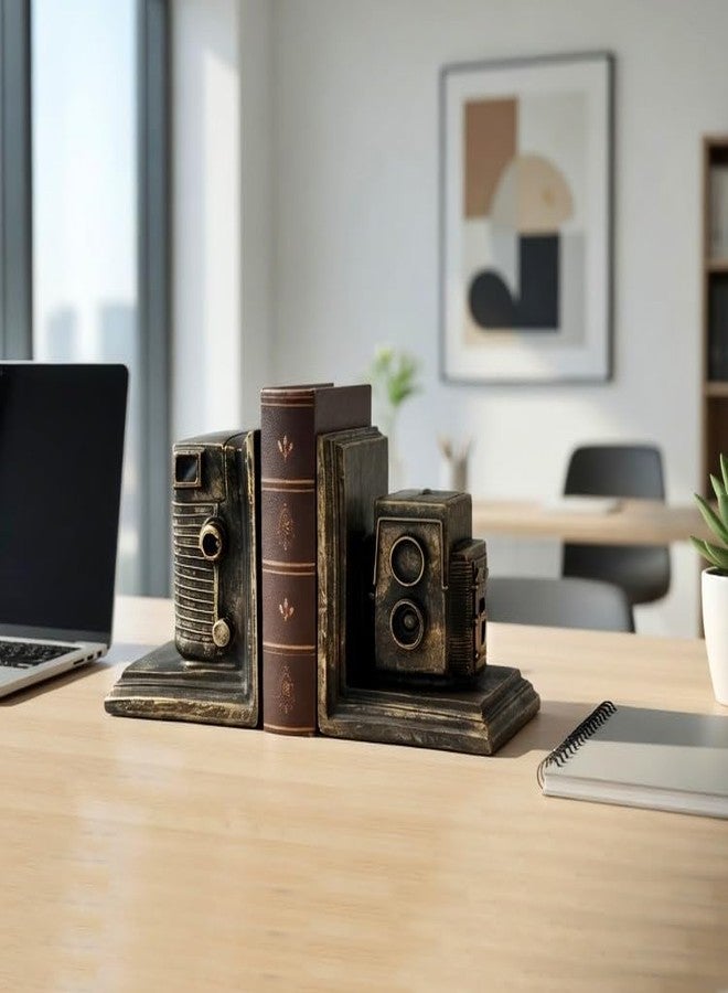 بيلا مجموعة فواصل كتب بيلا العتيقة على شكل كاميرا (قطعتان) - منظمات رفوف كتب مزخرفة للمنزل والمكتب، ديكور ريفي عتيق مستوحى من التصوير الفوتوغرافي، مصنوعة يدويًا من مادة البولي ريزين، 7 بوصات، رقم المنتج 25709 - Image 2