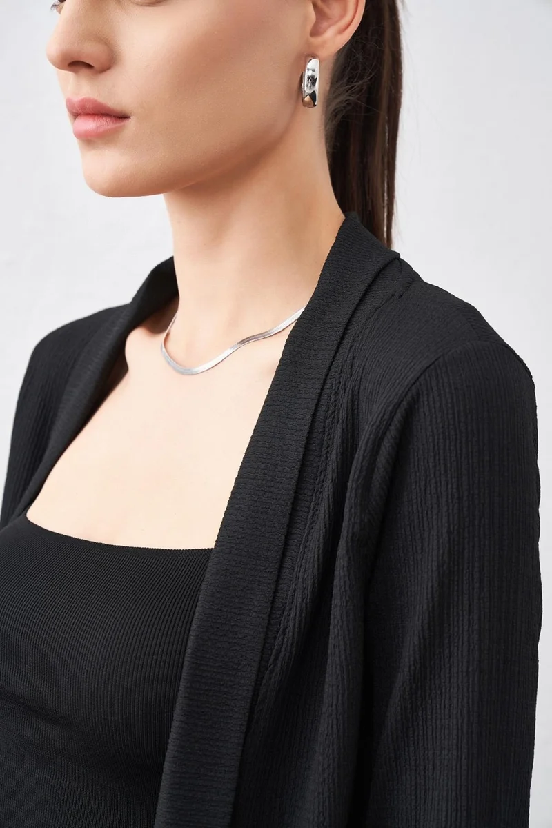 تينا Women's Black Elbow Sleeve Open Front Jacket