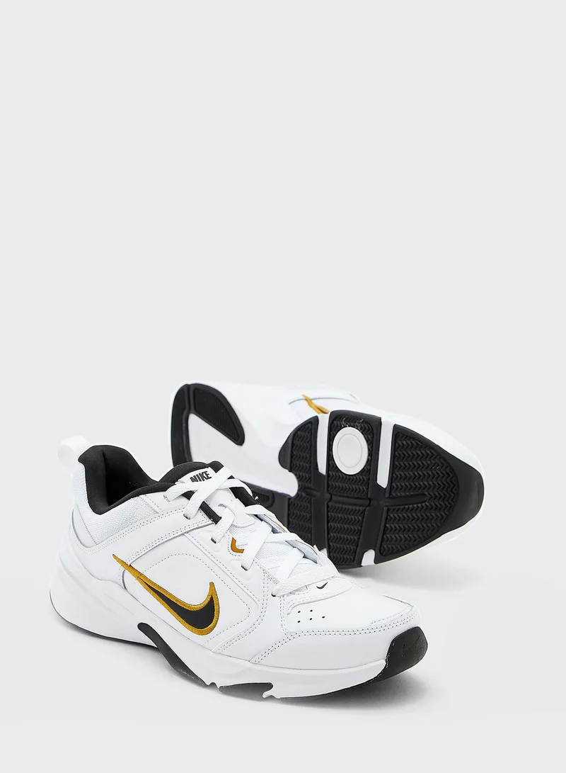 Nike Defyallday
