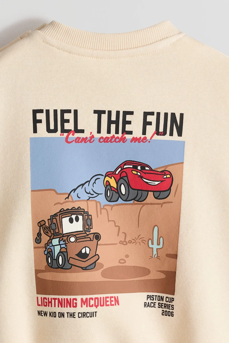 اتش اند ام بلوزة بطبعة مميزة