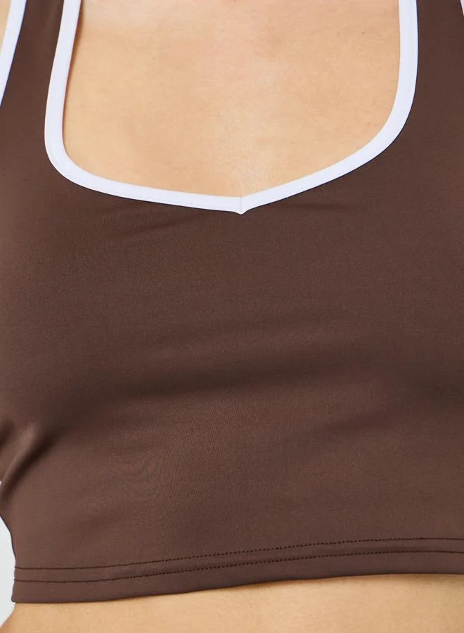 Styli Active  Contrast Edge Racerback Peep Sports Bra and Leggings Set for Women | Best Price UAE