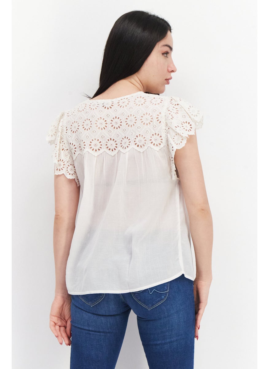 Pepe Jeans Women V-Neck Sleeveless Embroidered Blouse, Off White  - Image 4