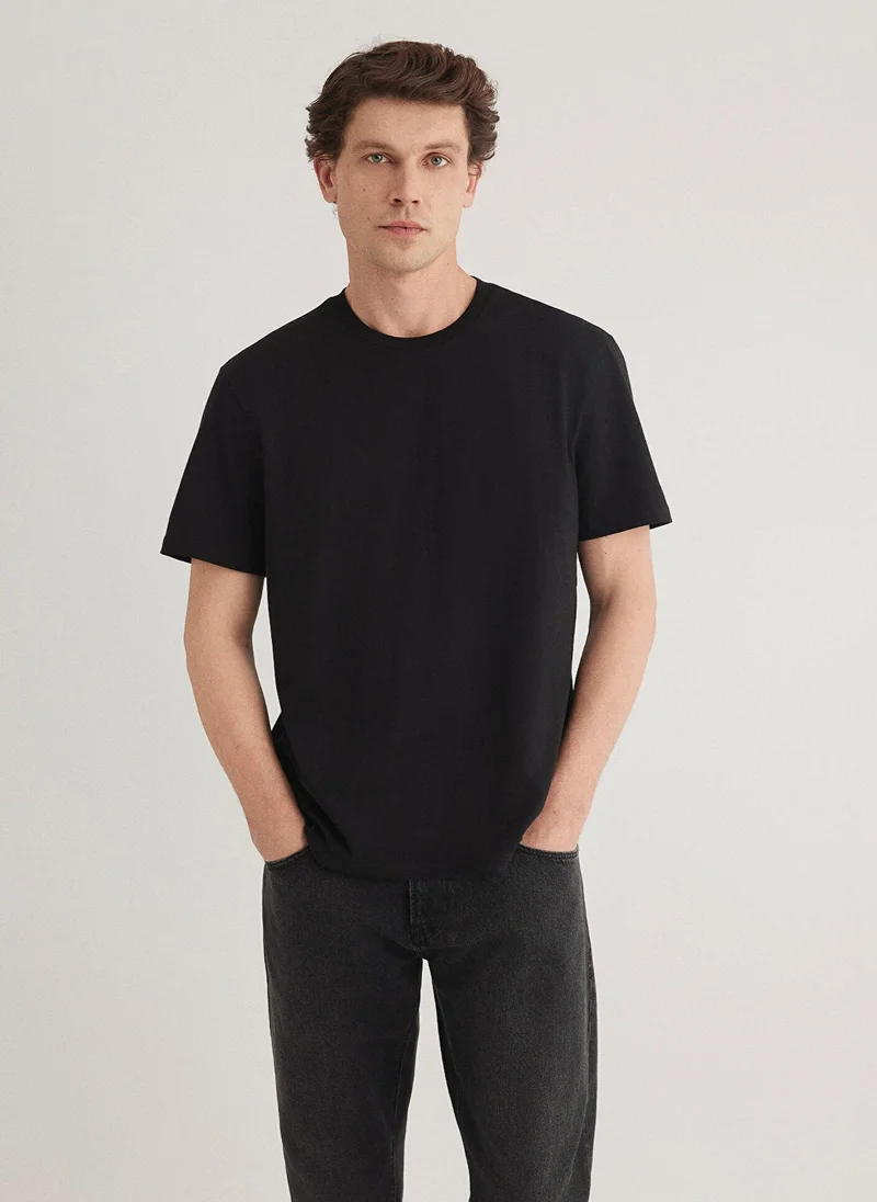 مافي Black T-Shirt
