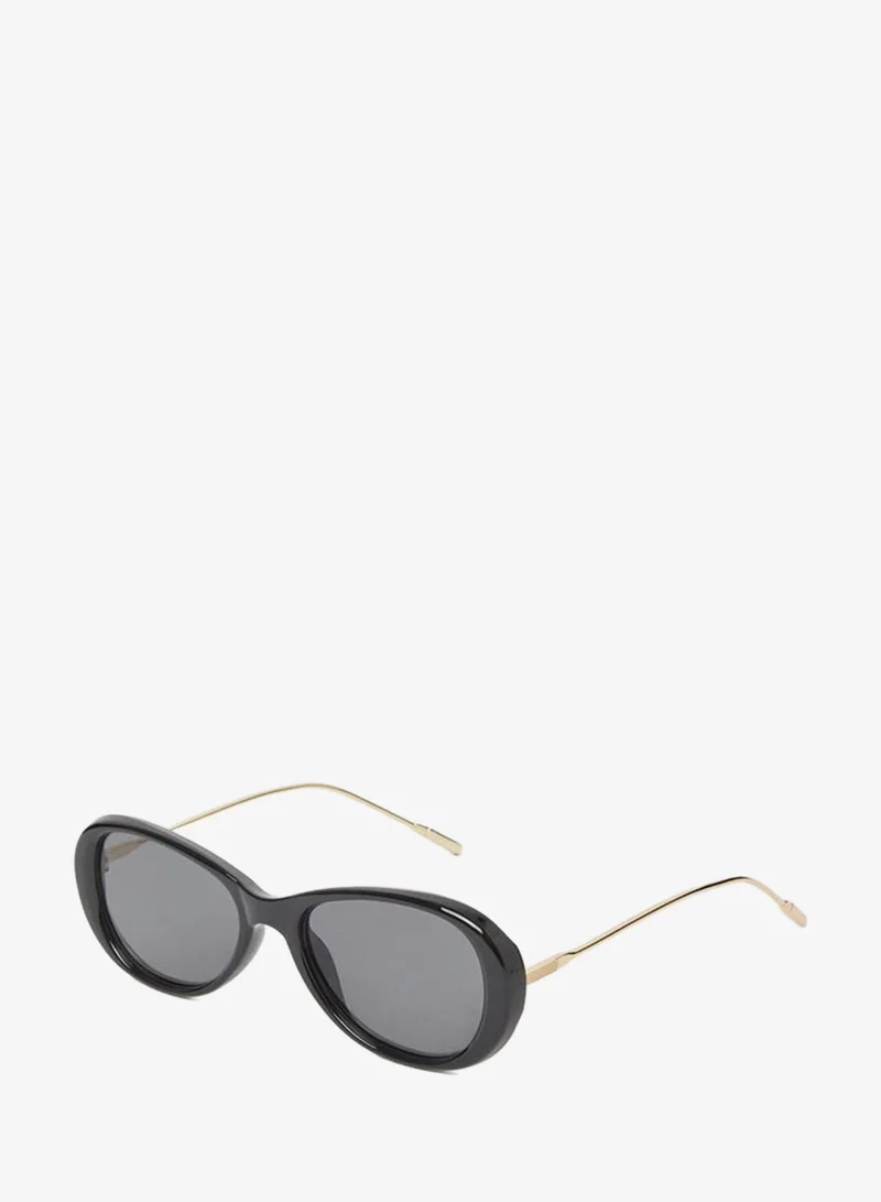 Styli Metal Temple Sunglasses