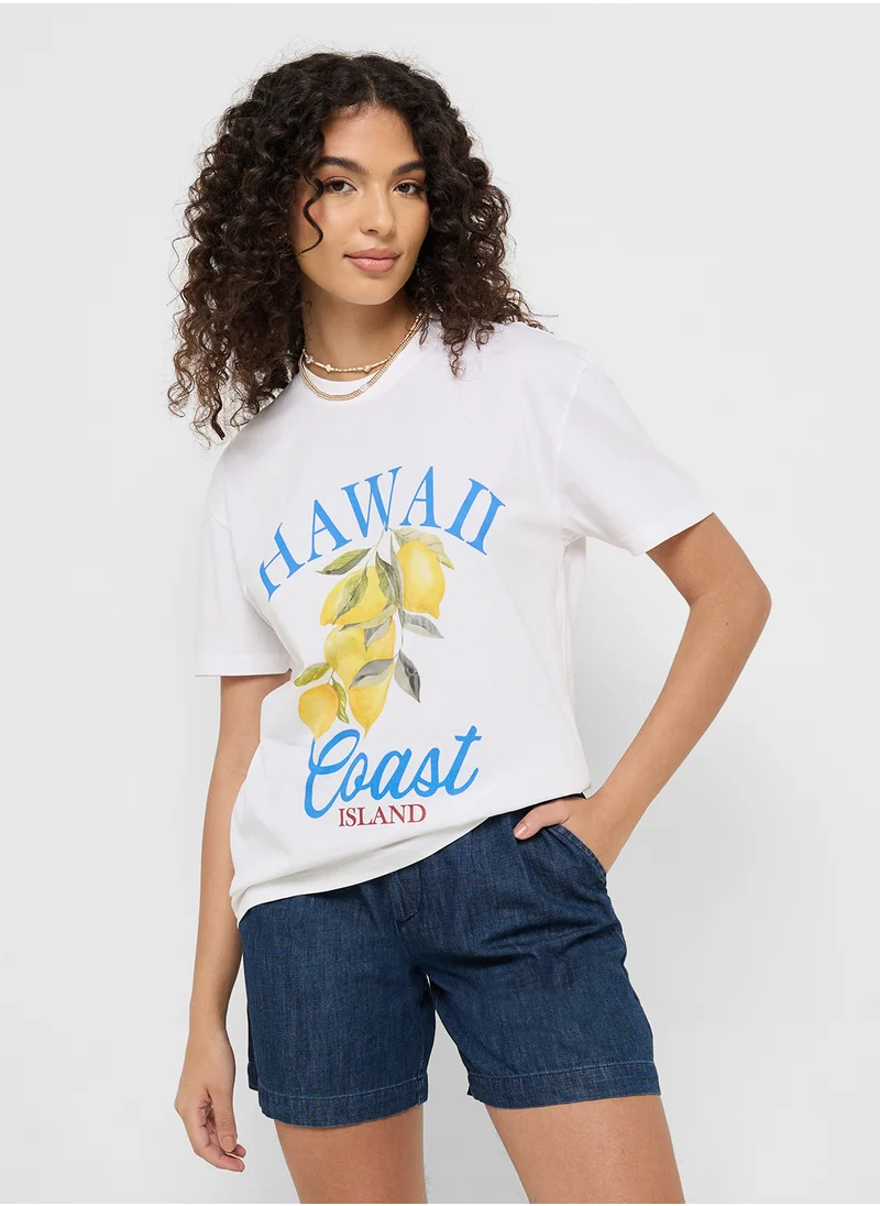 جينجر Crew Neck Lemonade Graphic T-Shirt