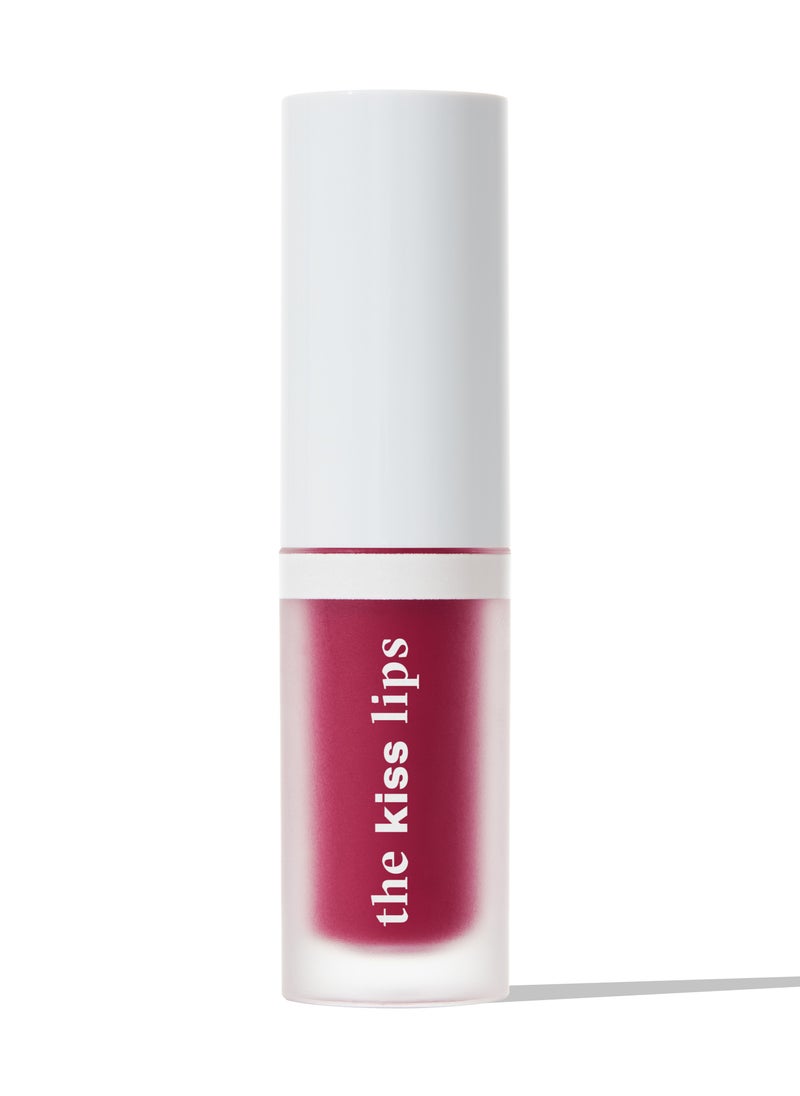 Kiss Lips Liquid Lipstick with Soft, Matte Finish, Light Formula, 05 Raspberry Red