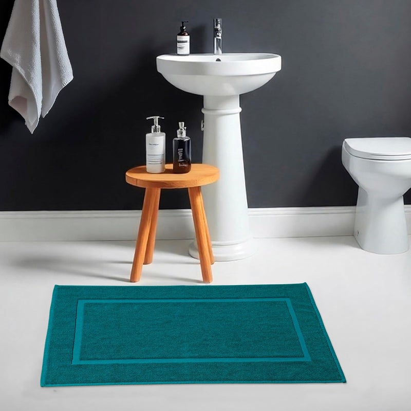HILLFAIR -900 GSM-100% قطن حلقي منشفة أرضية- فندق-سبا حوض-دش حمام منشفة أرضية- 21 × 34 بوصة - حصائر استحمام قطنية، قابلة للغسل في الغسالة، ماصة- مجموعة من منشفتين- لون أزرق مائل إلى الأخضر - Image 4