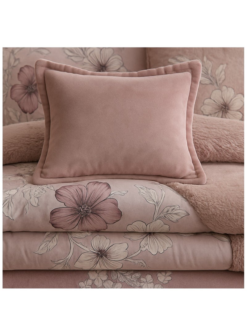 Moon 6 Pieces Winter Royal Comforter One Velvet Side And One Side Fur King Size - Image 3