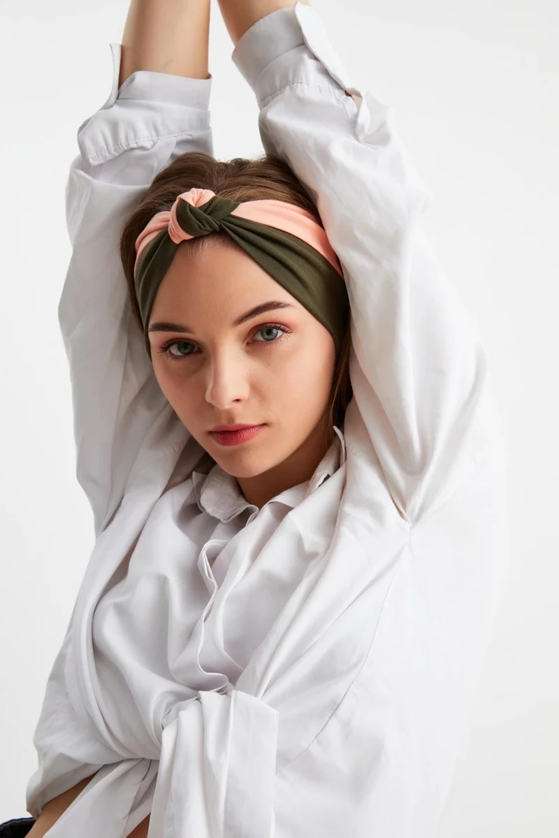 بوتيكجيز Khaki-Powder Women's Phenomen Style Cotton Combed Comb, Non-Slip, Soft, Flexible, Hair Band Bandana