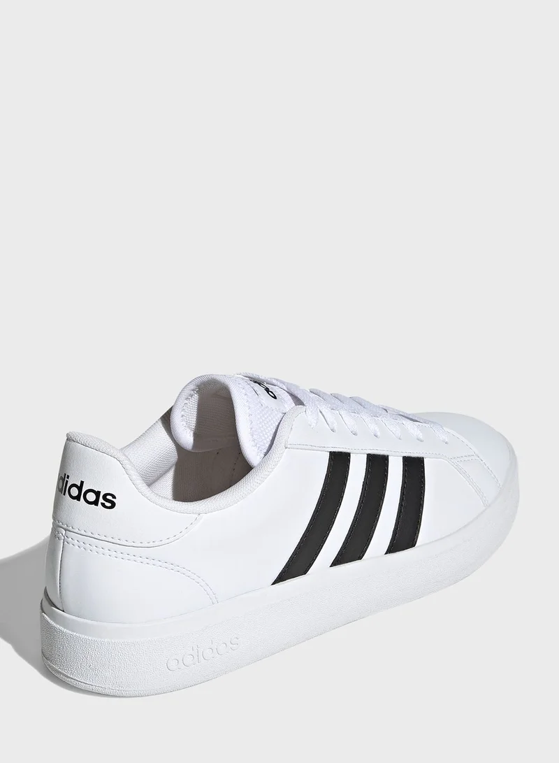 adidas حذاء جراند كورت بيز 2
