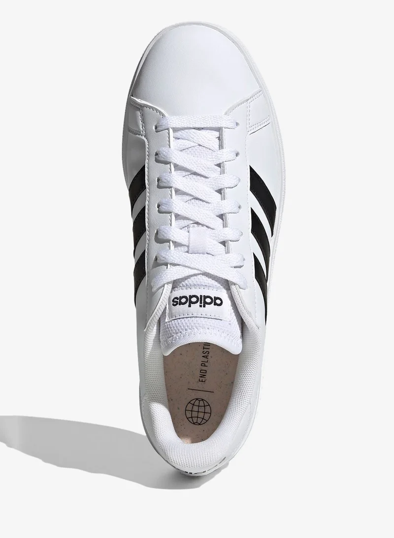 اديداس حذاء جراند كورت بيز 2