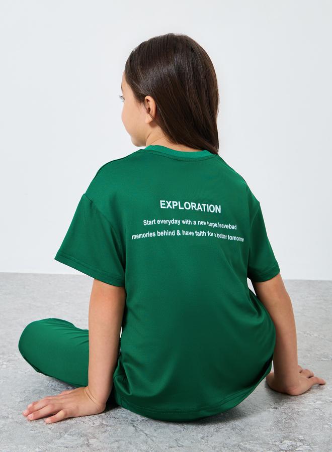 ستايلي طقم تي شيرت وبنطلون ليجن للبنات باللون الأخضر الداكن بشعار - Image 1