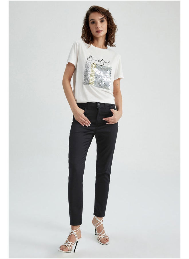 Woman Woven Trousers
