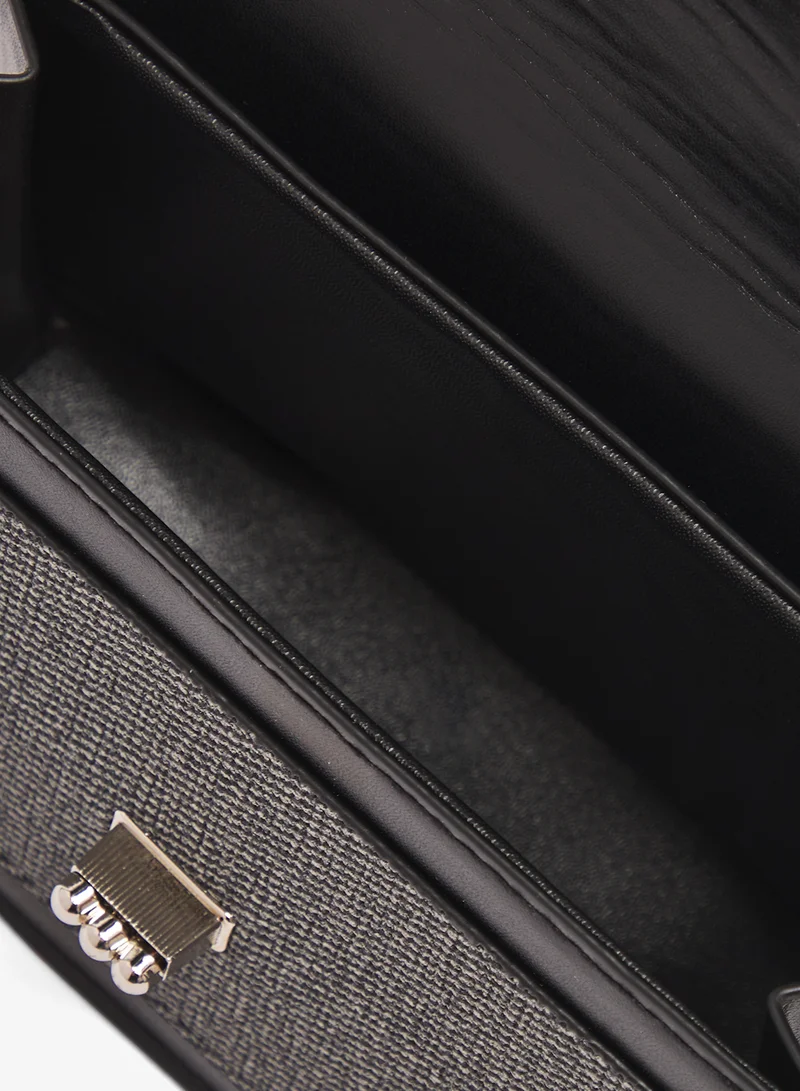 ايلا حقيبة بنقوش مع مقبض علوي