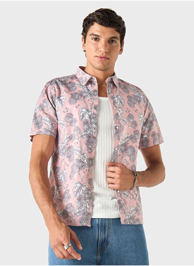 لي كوبر Floral Printed Regular Fit Button Down Shirt