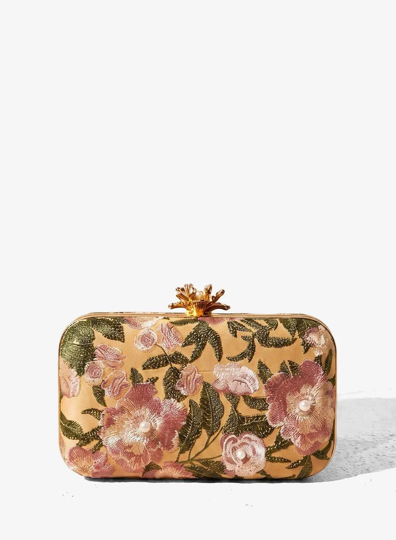 سنفير Floral Embroidery Pearl Clutch Bag
