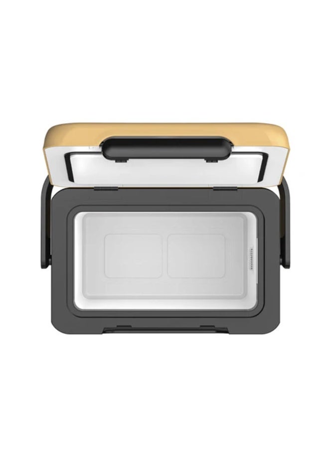 كروني ثلاجة السيارة المحمولة N12 بسعة 12 لترًا هي ثلاجة صغيرة تعمل بجهد 12 فولت/24 فولت تيار متردد/مستمر، مزودة ببطارية قابلة للإزالة وشاشة LED. تعمل في درجات حرارة تتراوح بين -20 و20 درجة مئوية، وهي مناسبة للسيارات والتخييم والسفر والأنشطة الخارجية. - Image 3