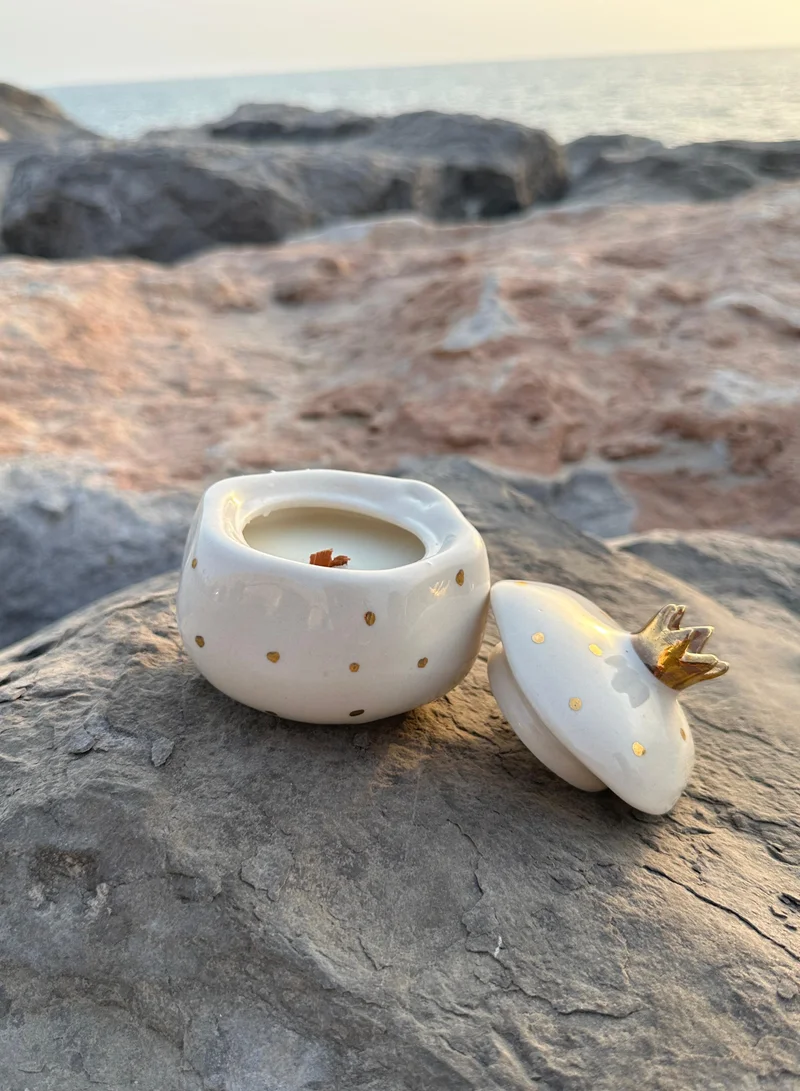 Tohfa Luxe Tohfa Luxe Annar Ivory Soy Wax Candle – 150ml Luxury Handcrafted Ceramic Candle with Real Gold Dots, Wooden Wick – Elegant Home Décor & Gift