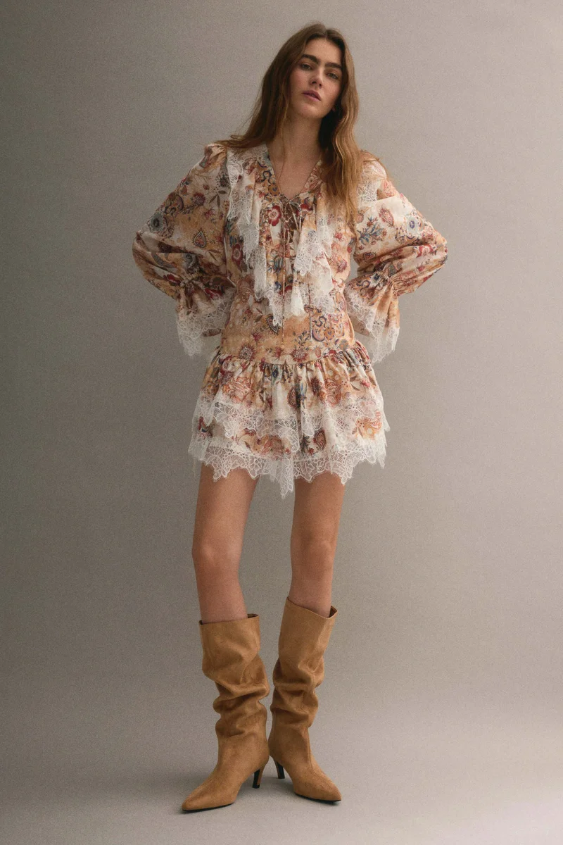 اتش اند ام بوت مدبب من الأمام