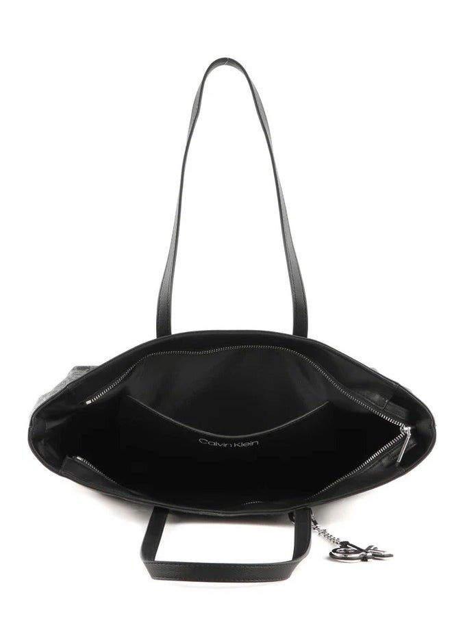 Calvin Klein Innovative Handbag - Black/Black for Women - pzsku/Z8E03A58E181C5CB168CAZ/45/1741034770/f5be6735-e707-4e0e-a726-c153be366254