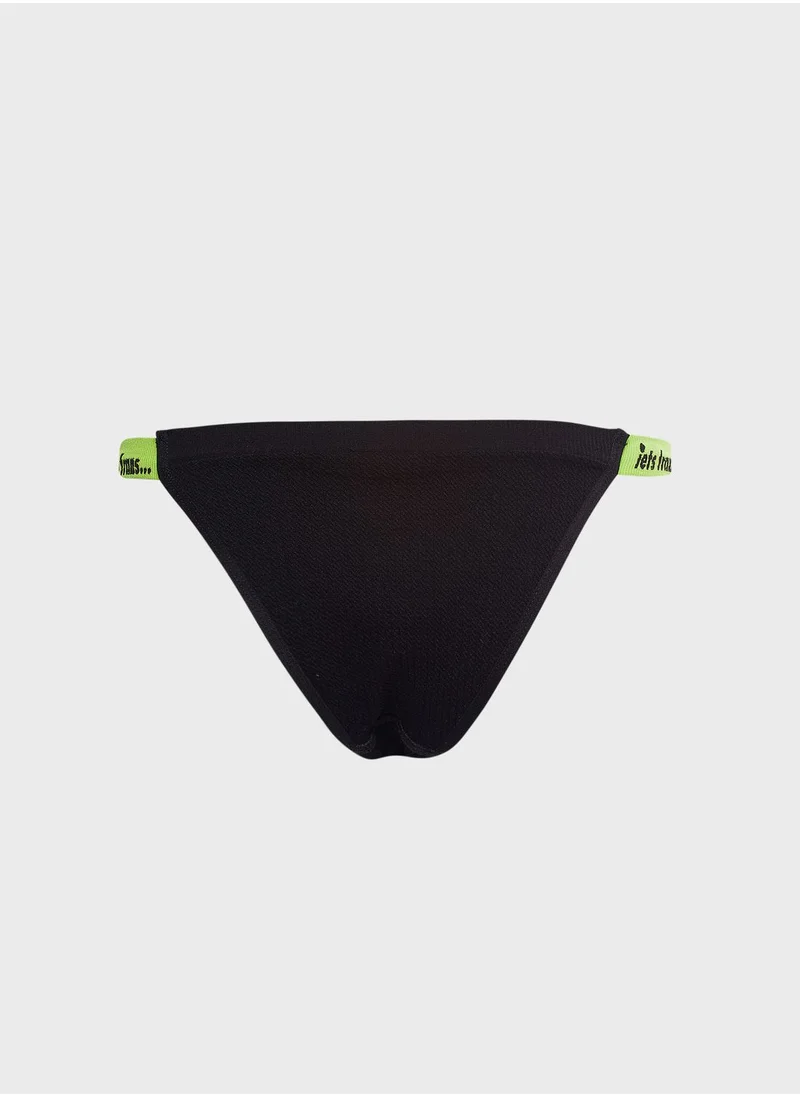 URBAN OUTFITTERS Contrast Detail Tanga Bikini Bottom