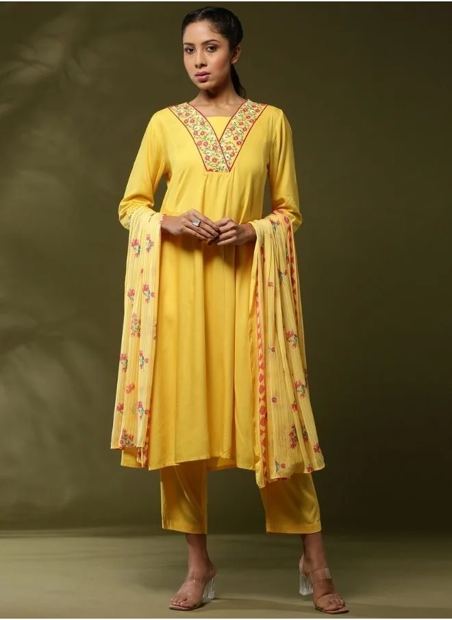 Abhishti Floral yoke embroidered 3pc kurta set- yellow