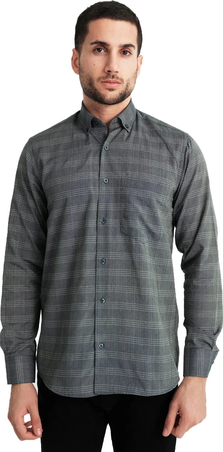 Varetta Men's Green Checkered Pocket Collar Buttoned Cotton Shirt