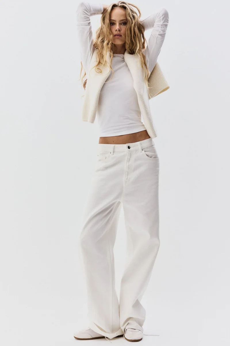 اتش اند ام بلوزة ضيّقة من القطن