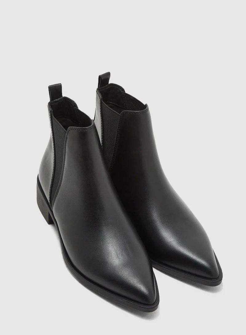 TOPSHOP Kara Chelsea Boot