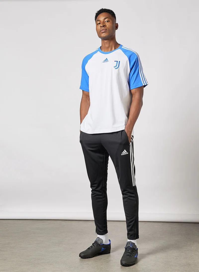 Adidas Juventus F.C. Teamgeist Football T-Shirt