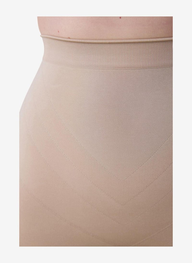 Penti Women Seamless Short Skin Shaping Corset - Image 2