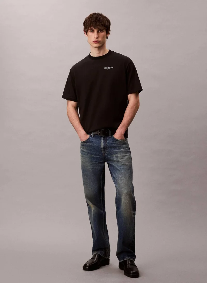 كالفن كلاين جينز تيشيرت بشعار خلفي