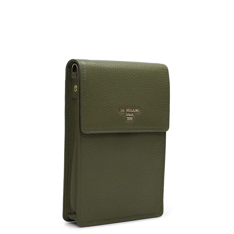 Da Milano Fern Wax Leather Passport Case - Fern  | Best Price UAE