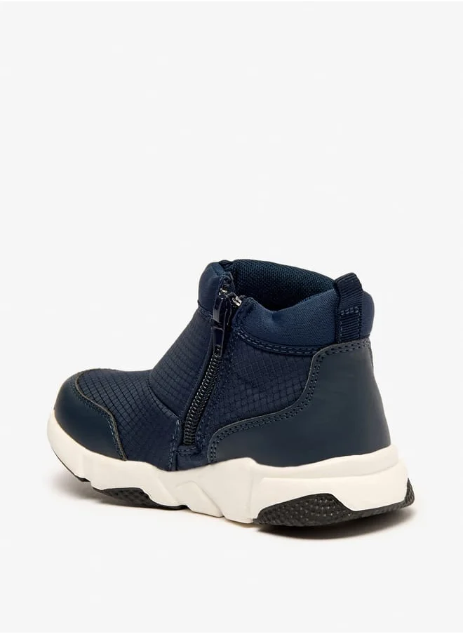 جونيورز Boys Textured High Cut Boots with Zip Closure