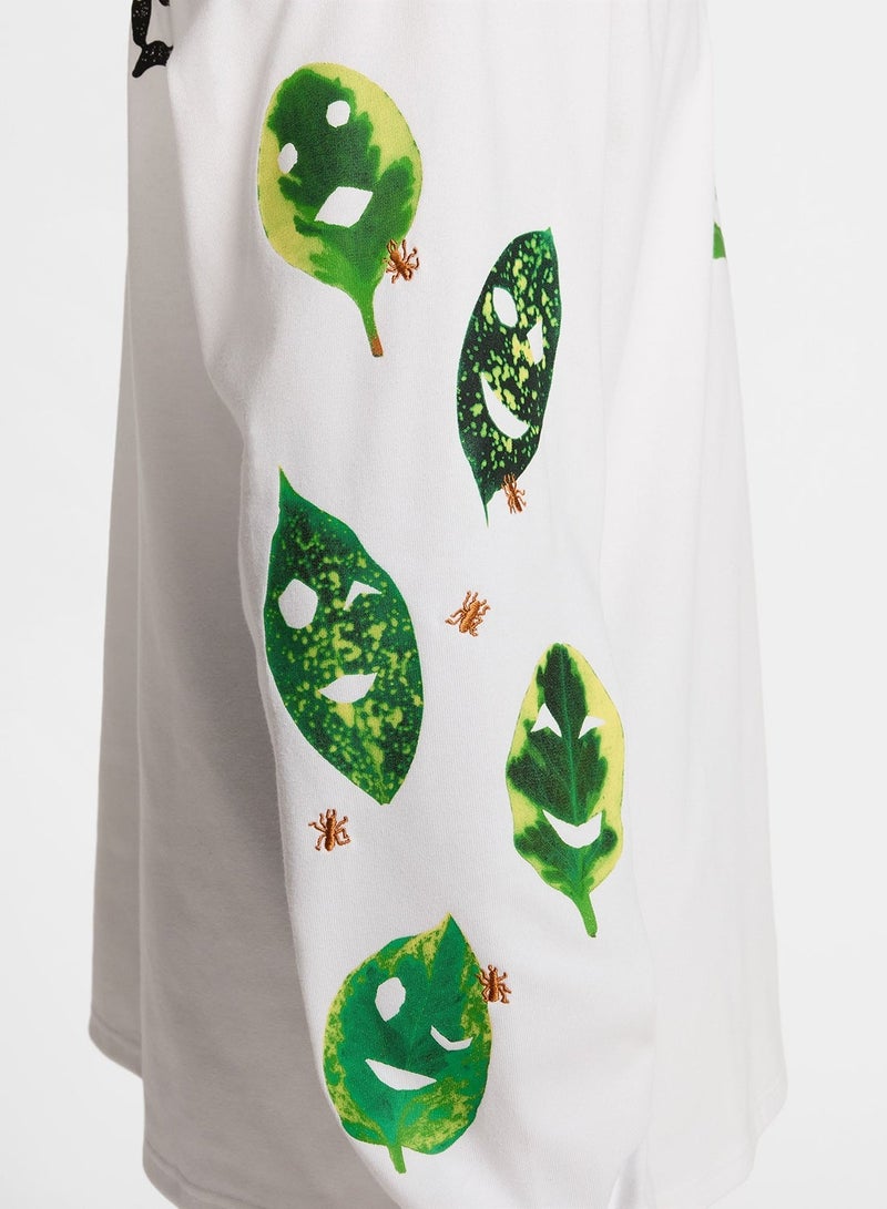 Nike Outdoor Graphic T-Shirt - Image 5